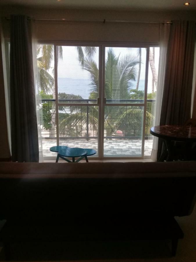פנגלאו D & B Bluestar Beach Resort מראה חיצוני תמונה