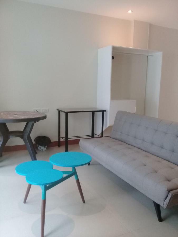 פנגלאו D & B Bluestar Beach Resort מראה חיצוני תמונה