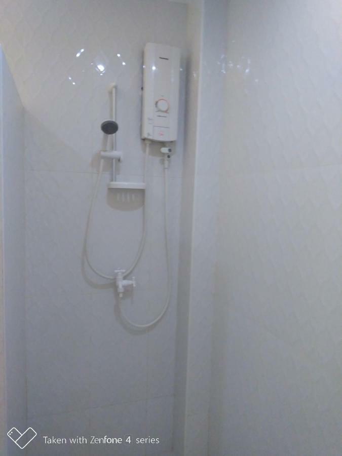 פנגלאו D & B Bluestar Beach Resort מראה חיצוני תמונה