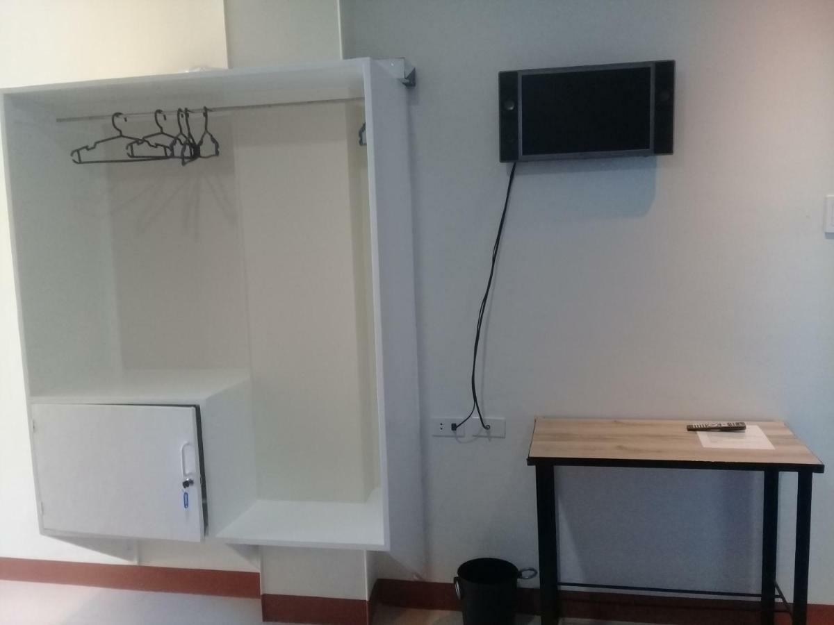 פנגלאו D & B Bluestar Beach Resort מראה חיצוני תמונה
